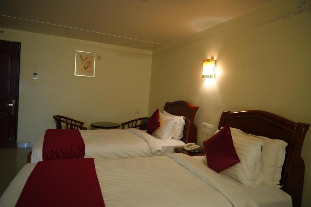 Mg Zion Hotel Тирупати Екстериор снимка