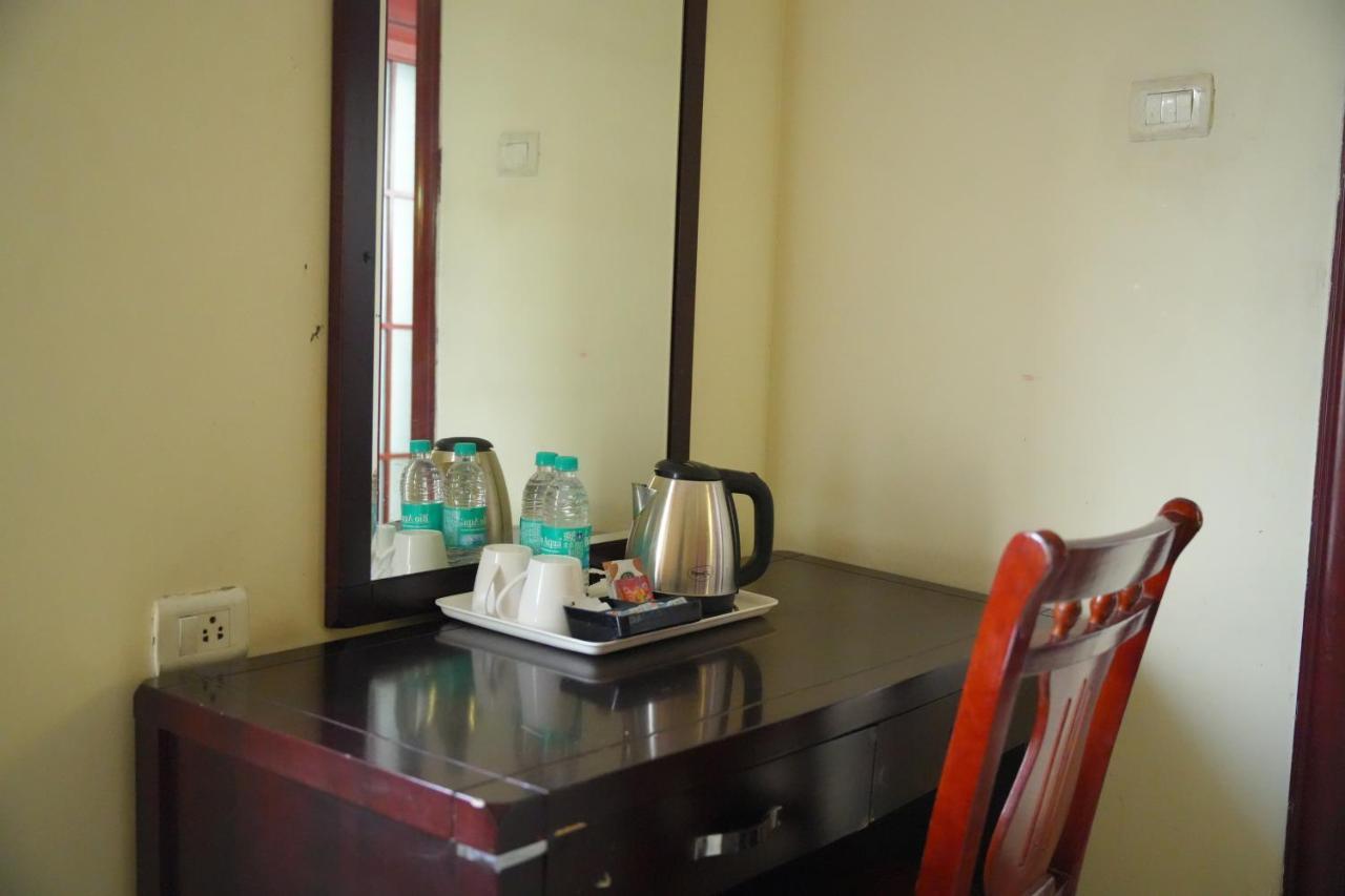 Mg Zion Hotel Тирупати Екстериор снимка
